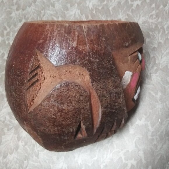 VTG CARVED COCONUT TIKI PIRATE HEAD drink holder/decor Ugly man face Hawaiian - Picture 4 of 10